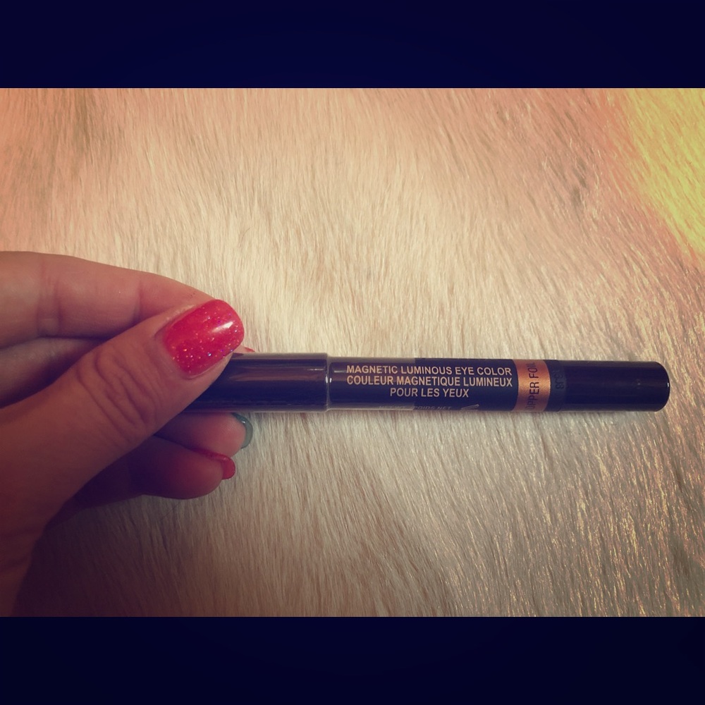 Nudestix Magnetic Eyeshadow